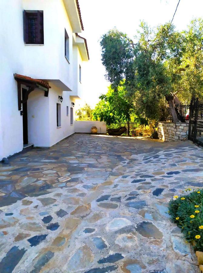 Villa Leonidas Greecefiloxenia Lefókastron Exterior foto